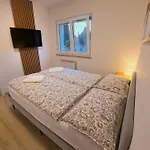 Apartment Lj -